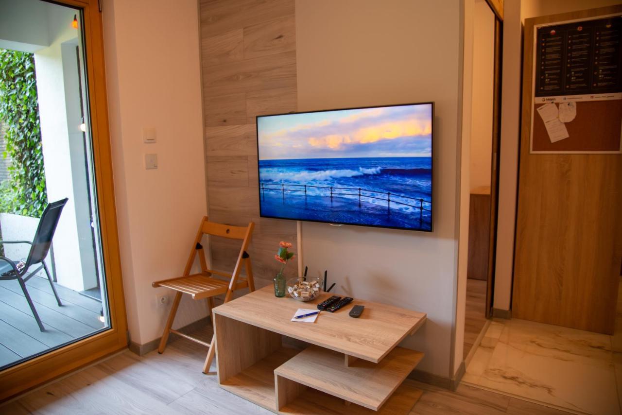 Maya'S Flats & Resorts 17 - Nadmotlawie กดัญสก์ ภายนอก รูปภาพ