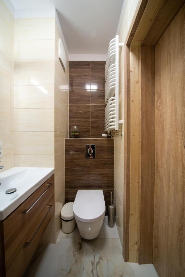 Maya'S Flats & Resorts 17 - Nadmotlawie กดัญสก์ ภายนอก รูปภาพ